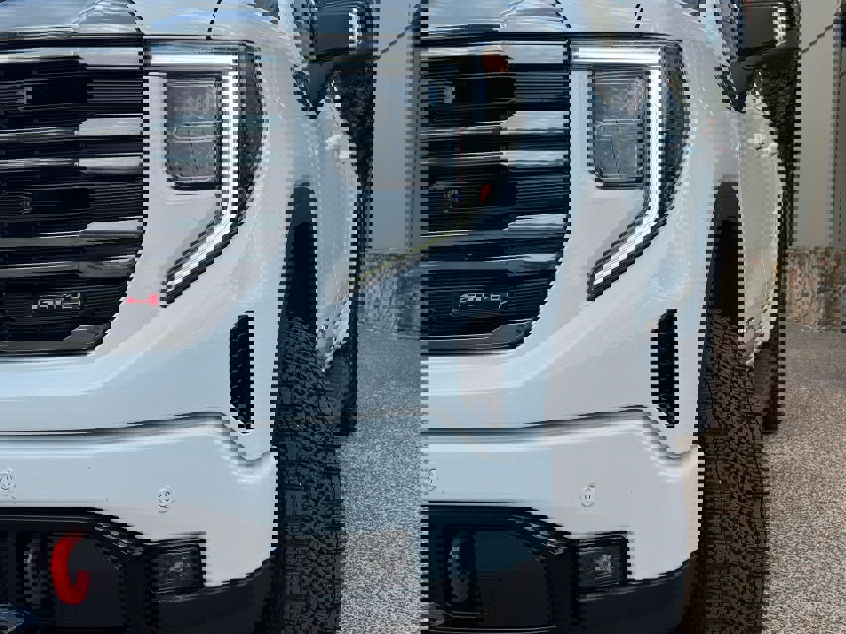 Used 2024 GMC Sierra 1500 AT4 w/ AT4 Premium Package image 4