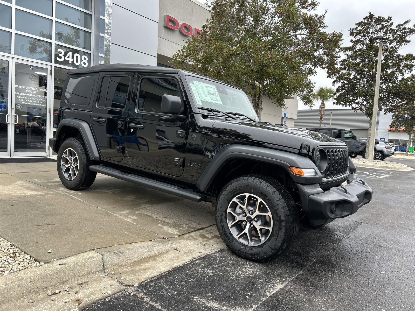 New 2025 Jeep Wrangler Sport S image 13
