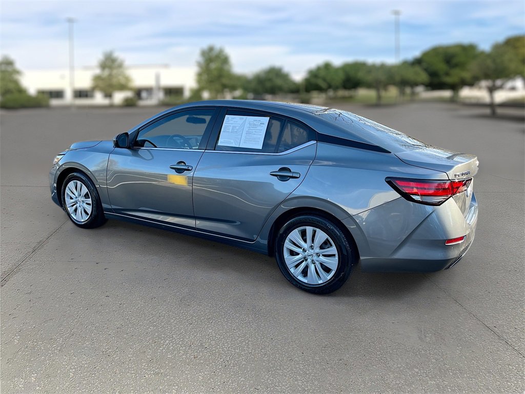 Used 2023 Nissan Sentra S image 4