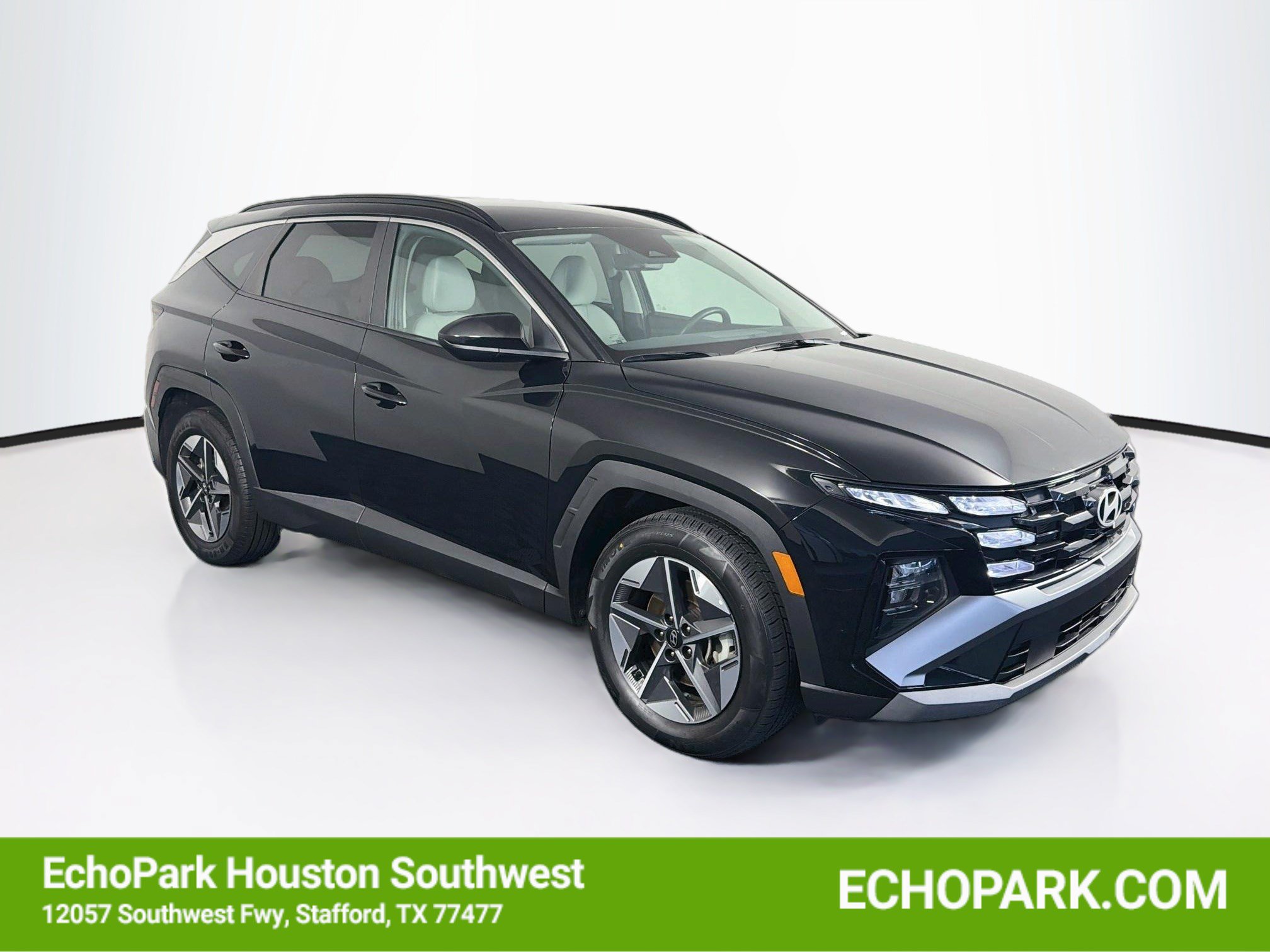 Used 2025 Hyundai Tucson SEL FWD image 1