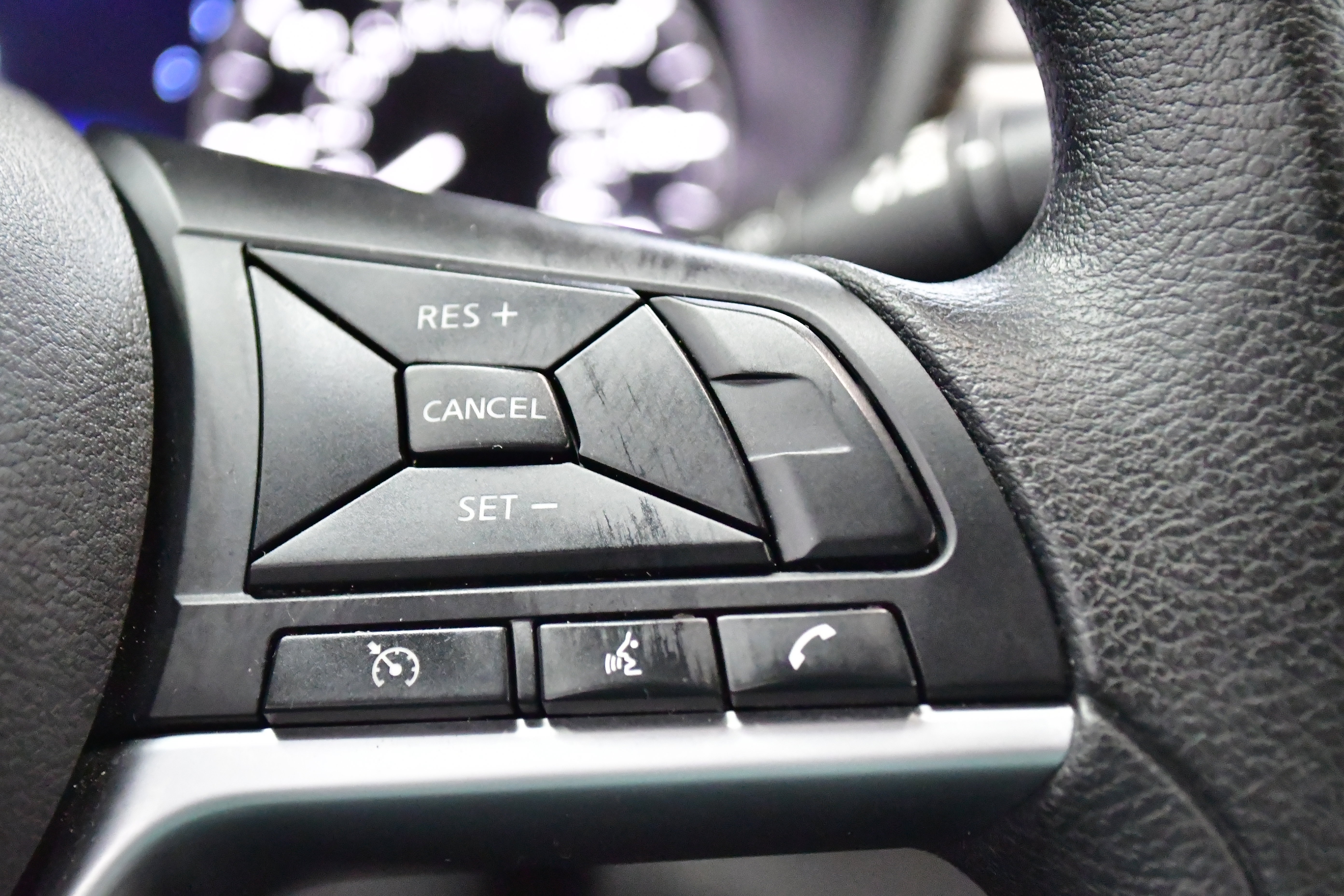 Used 2025 Nissan Altima 2.5 SV FWD image 22