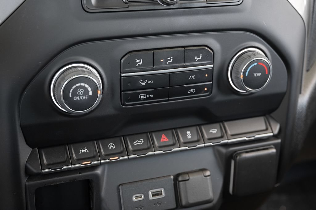 Used 2022 Chevrolet Silverado 1500 Custom RWD image 32