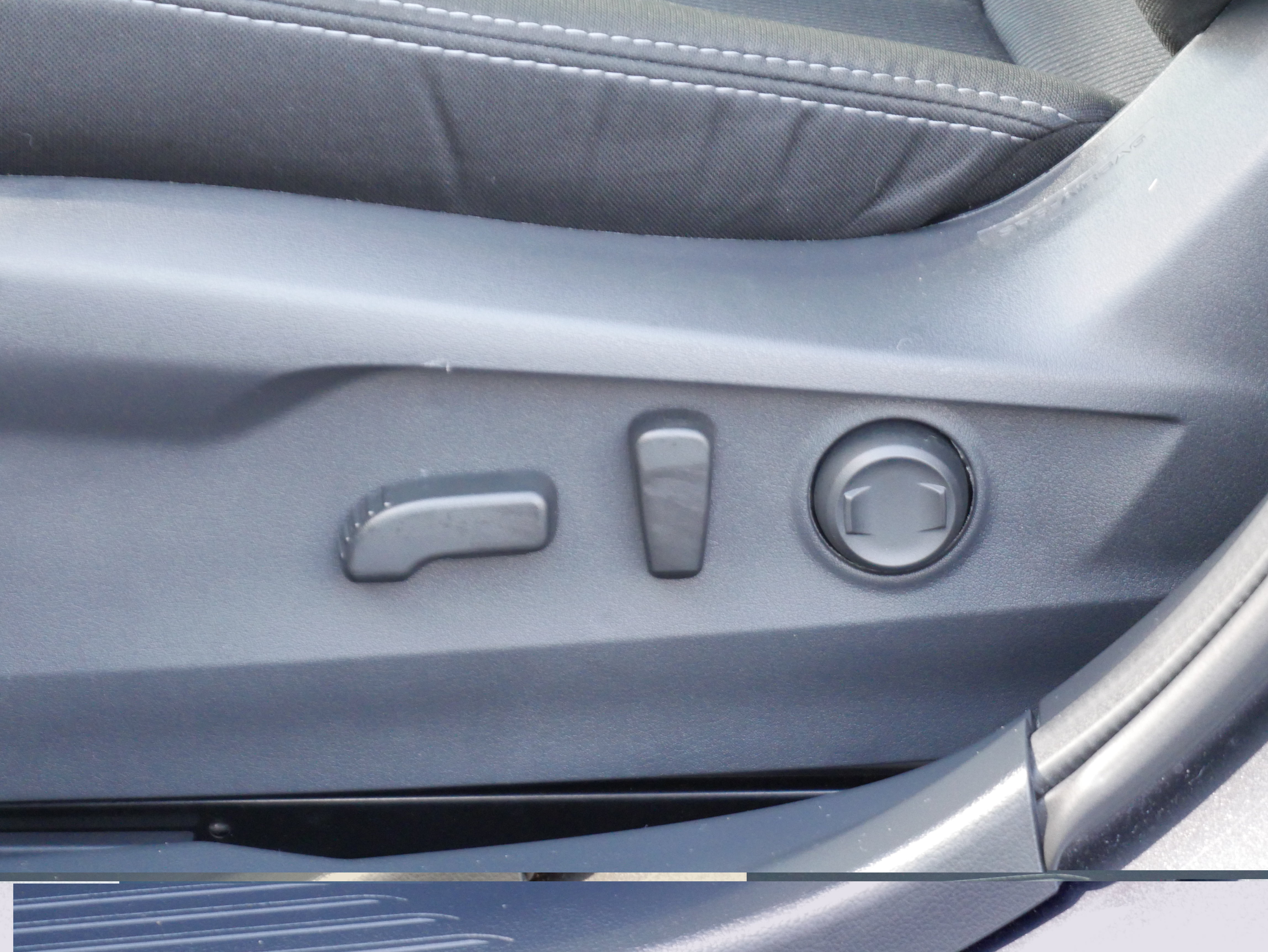 Used 2025 Subaru Legacy Premium AWD/4WD image 13
