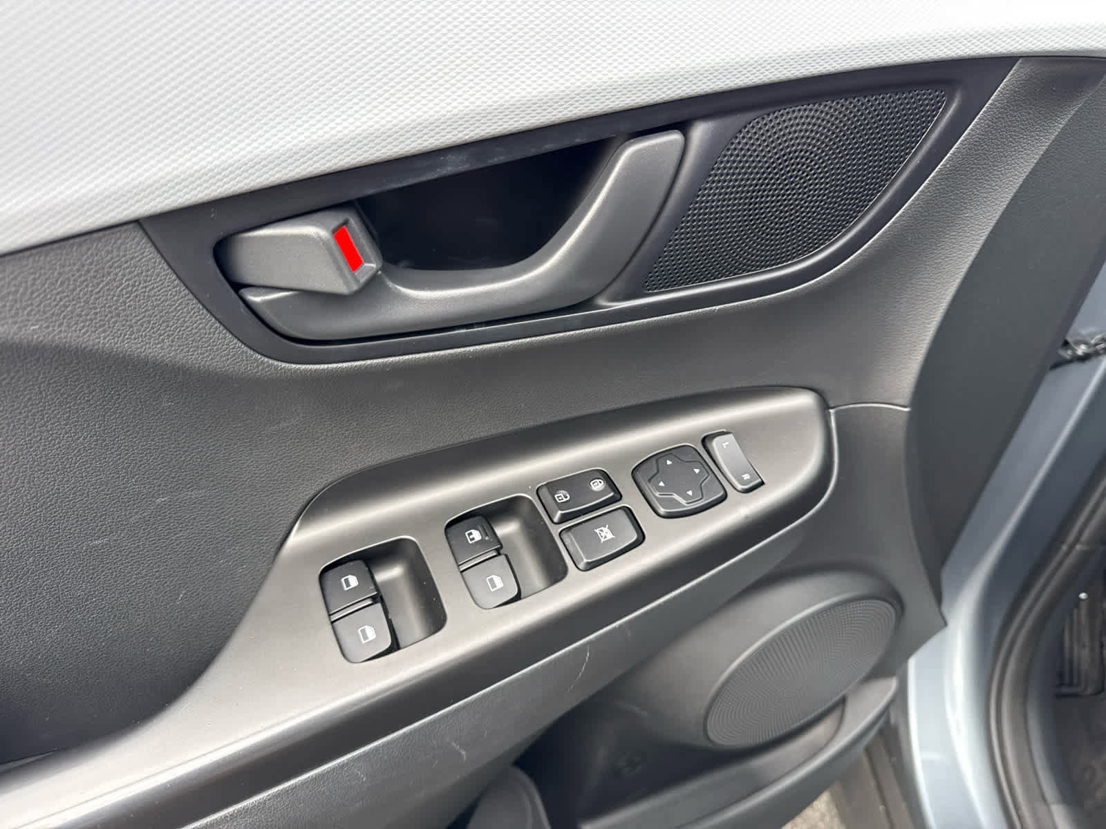 Used 2020 Hyundai Kona SE FWD image 10