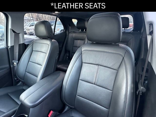 Used 2022 Chevrolet Equinox Premier image 2