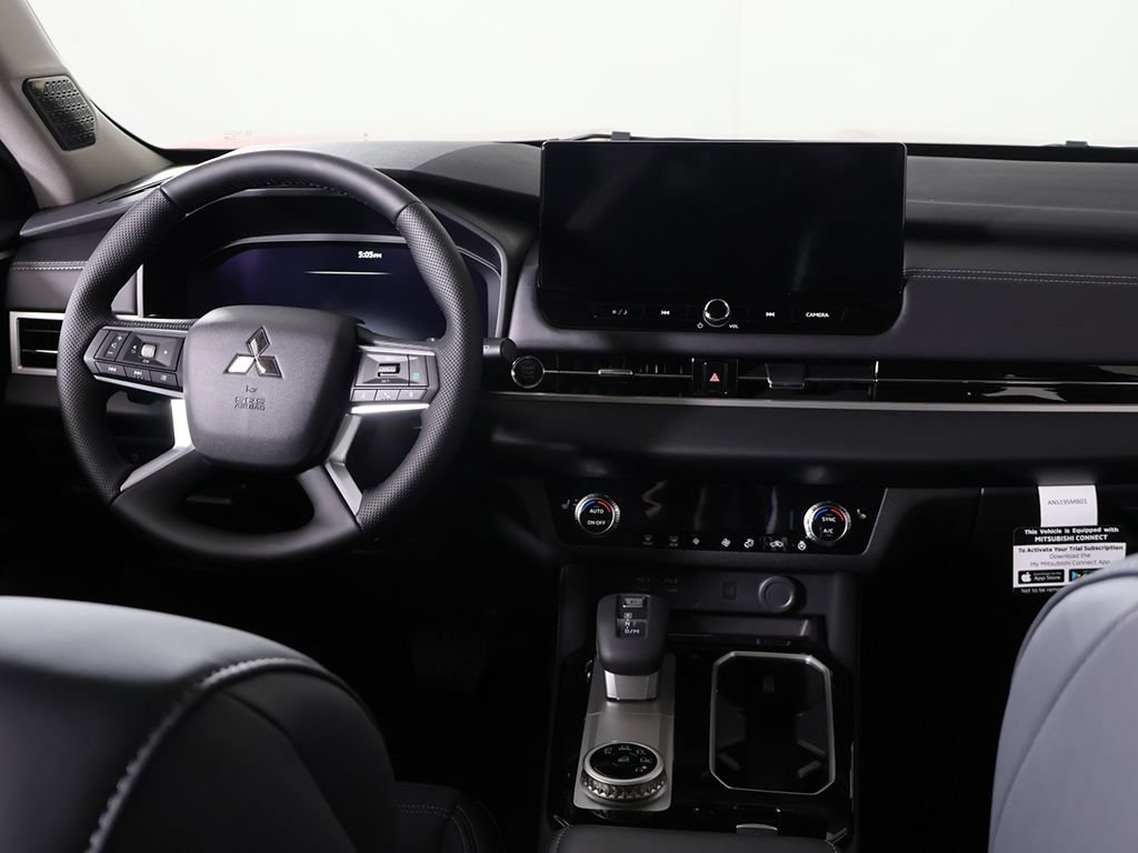 New 2026 Mitsubishi Outlander SE FWD image 37