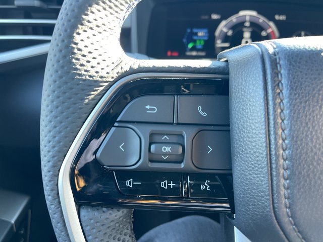 New 2026 Toyota Tundra Platinum AWD/4WD image 27