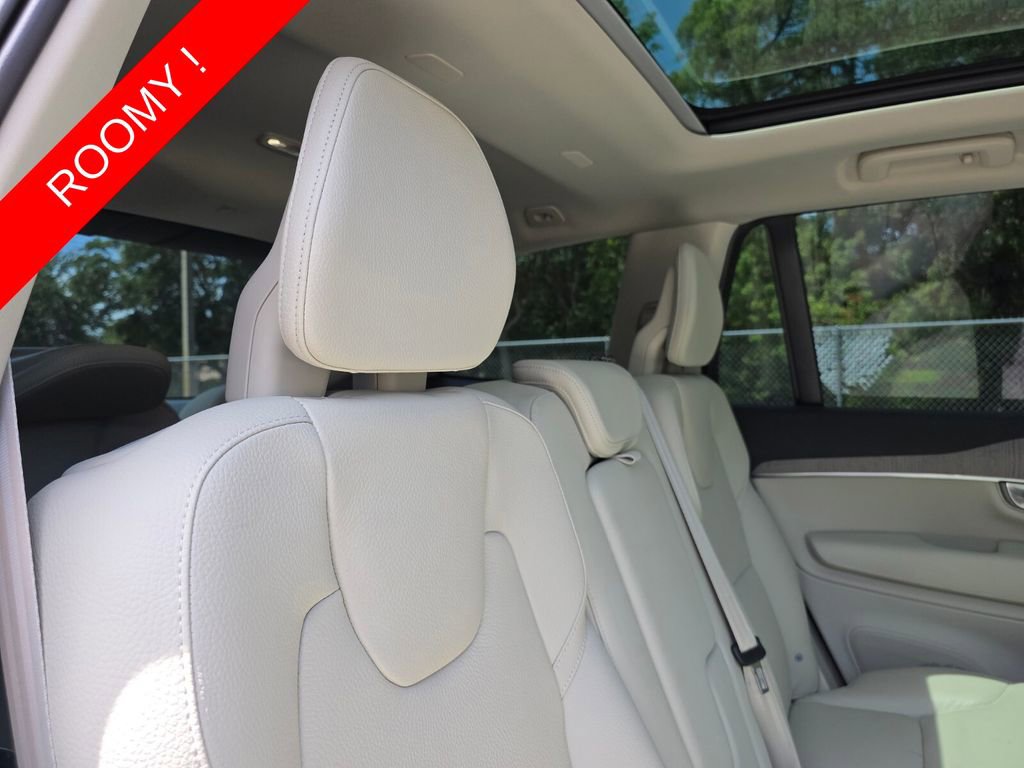 Used 2023 Volvo XC90 B6 Core w/ Protection Package Premier AWD/4WD image 18