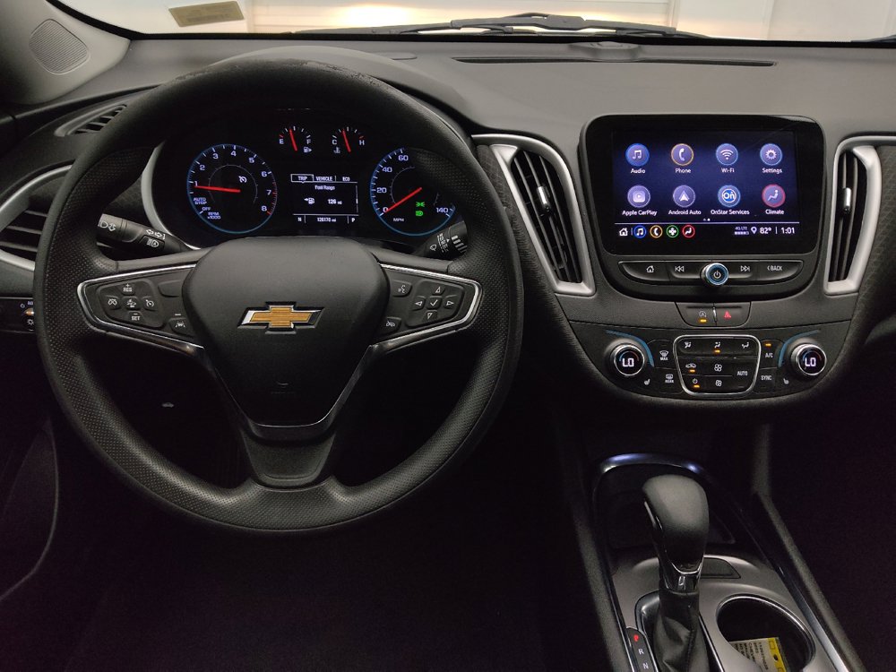 Used 2023 Chevrolet Malibu LT FWD image 22