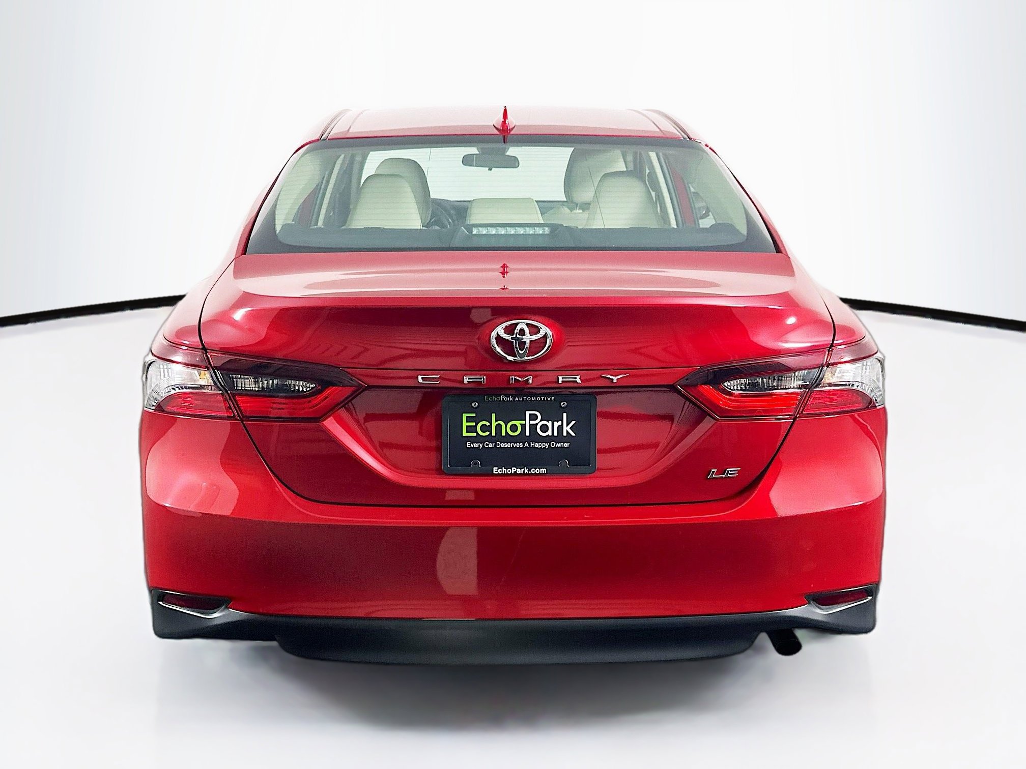 Used 2023 Toyota Camry LE image 7