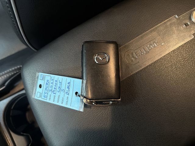 Used 2025 MAZDA CX-5 AWD 2.5 S w/ Preferred Package image 32