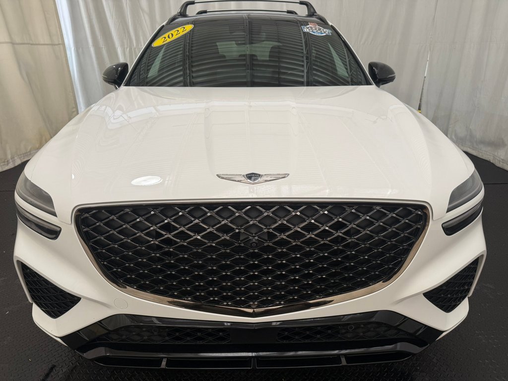 Certified 2022 Genesis GV70 2.5T w/ Sport Prestige Package image 3