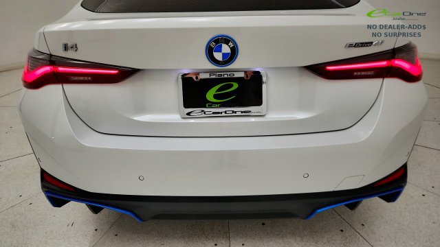 Used 2024 BMW i4 eDrive40 RWD image 27