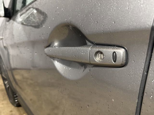 Used 2018 Mitsubishi Outlander Sport SE FWD image 5