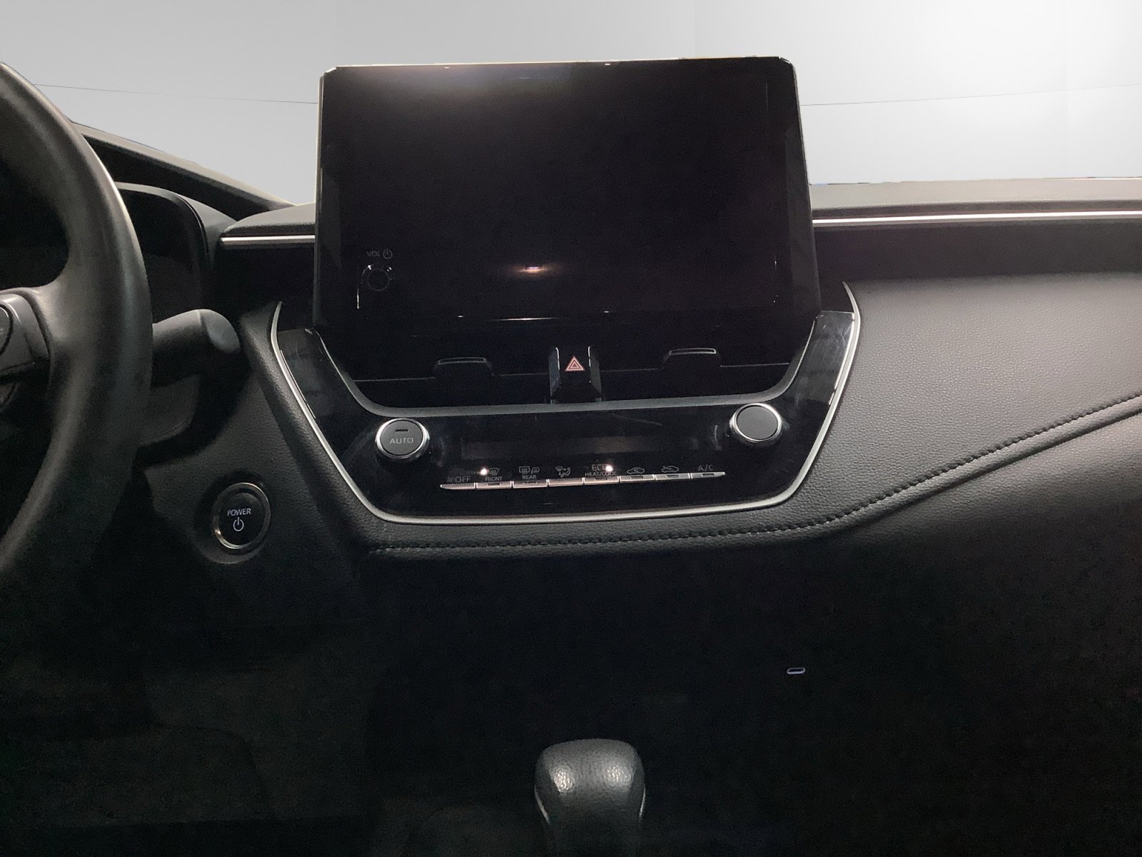 Certified 2024 Toyota Corolla SE w/ SE Package image 11