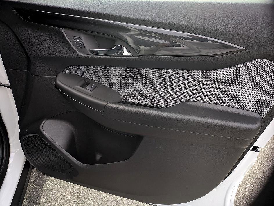 New 2026 Chevrolet TrailBlazer LT w/ Convenience Package image 32