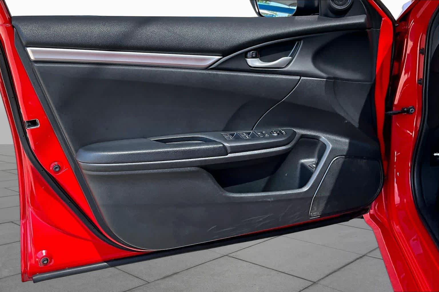 Used 2019 Honda Civic Sport image 22