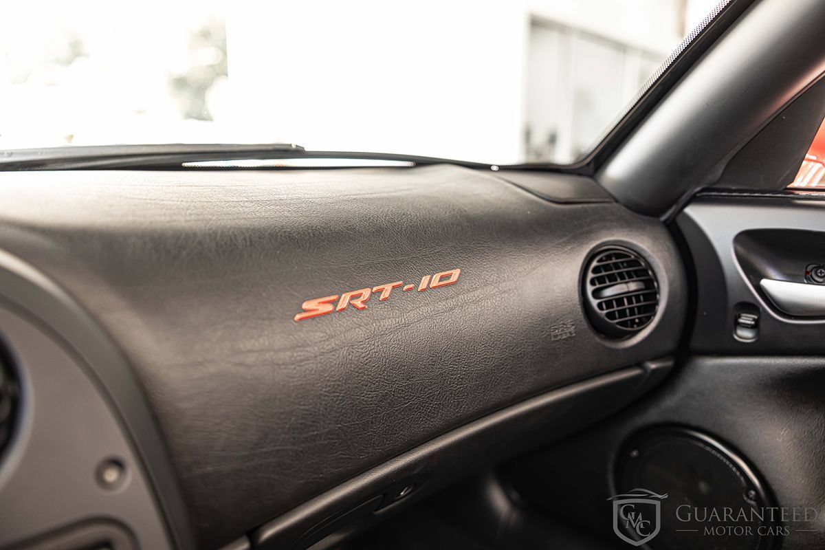 Used 2005 Dodge Viper SRT-10 RWD image 25
