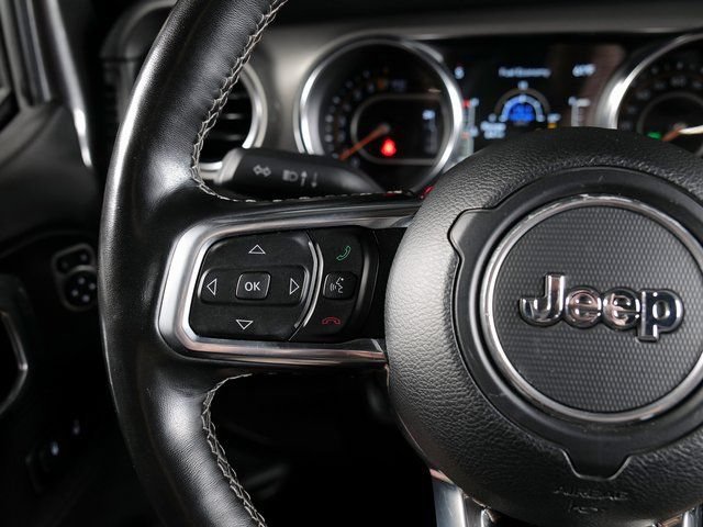 Used 2021 Jeep Gladiator Overland w/ Dual Top Group AWD/4WD image 21