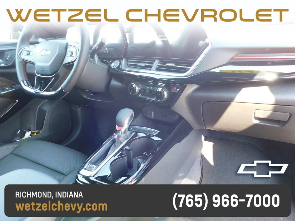 New 2026 Chevrolet Trax RS w/ Driver Confidence Package FWD image 18