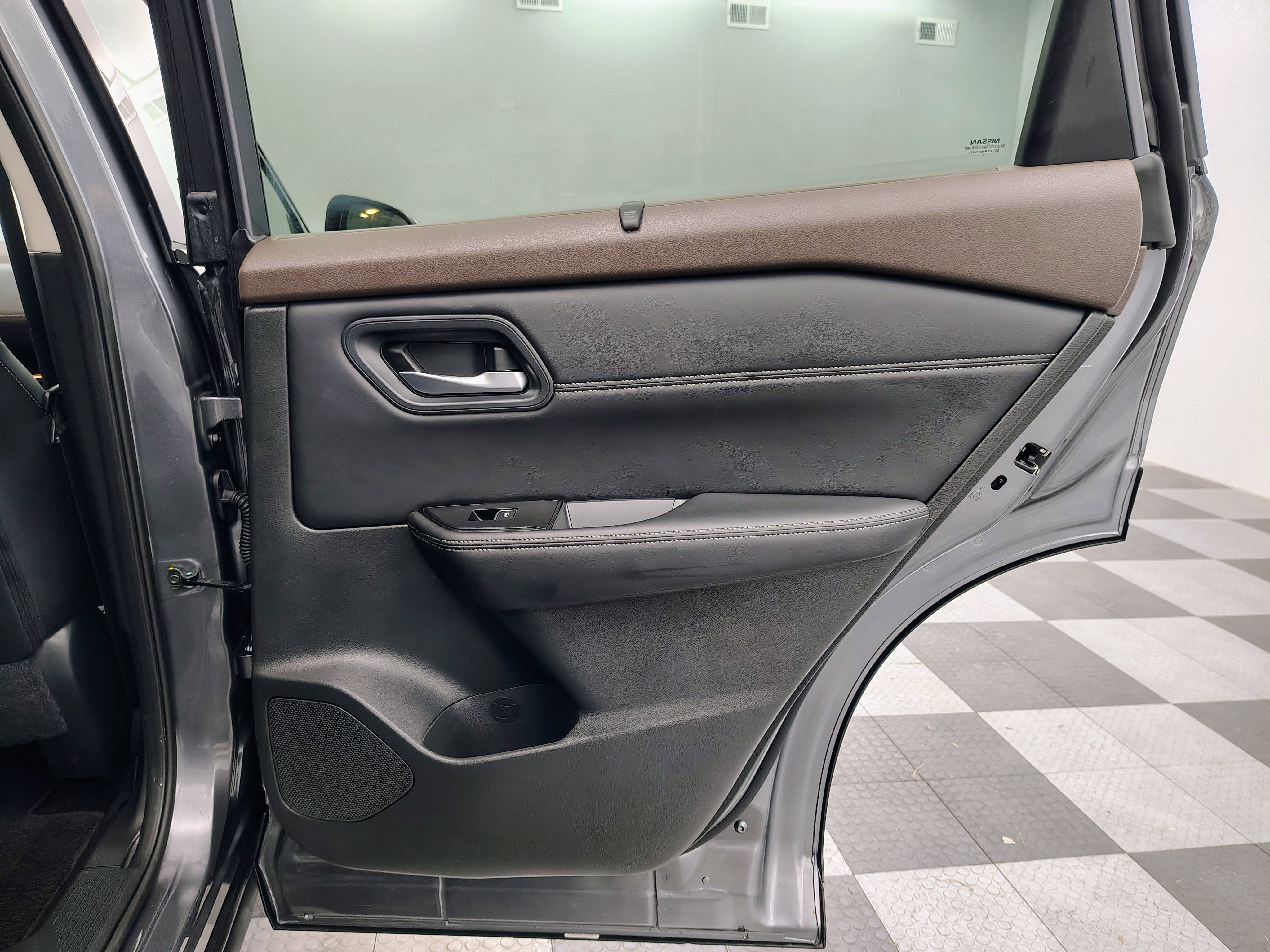 Used 2023 Nissan Rogue SL w/ SL Premium Package AWD/4WD image 29