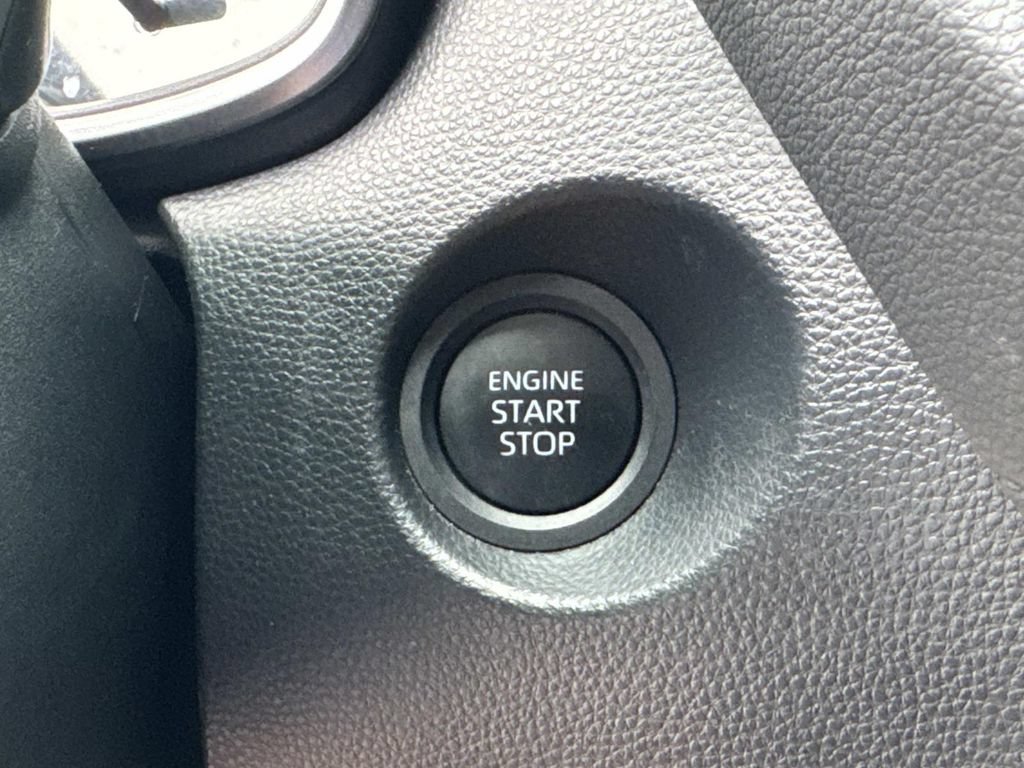 Used 2024 Toyota Corolla Cross XLE w/ Convenience Package FWD image 15