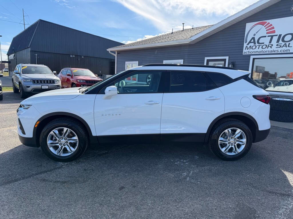 Used 2019 Chevrolet Blazer LT AWD/4WD image 2