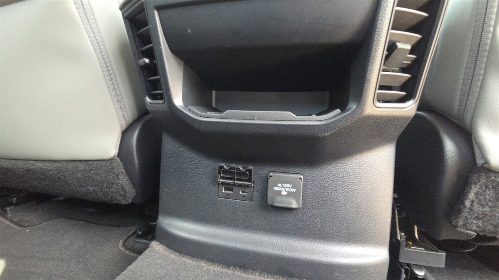 Used 2023 Toyota Tundra Limited image 20