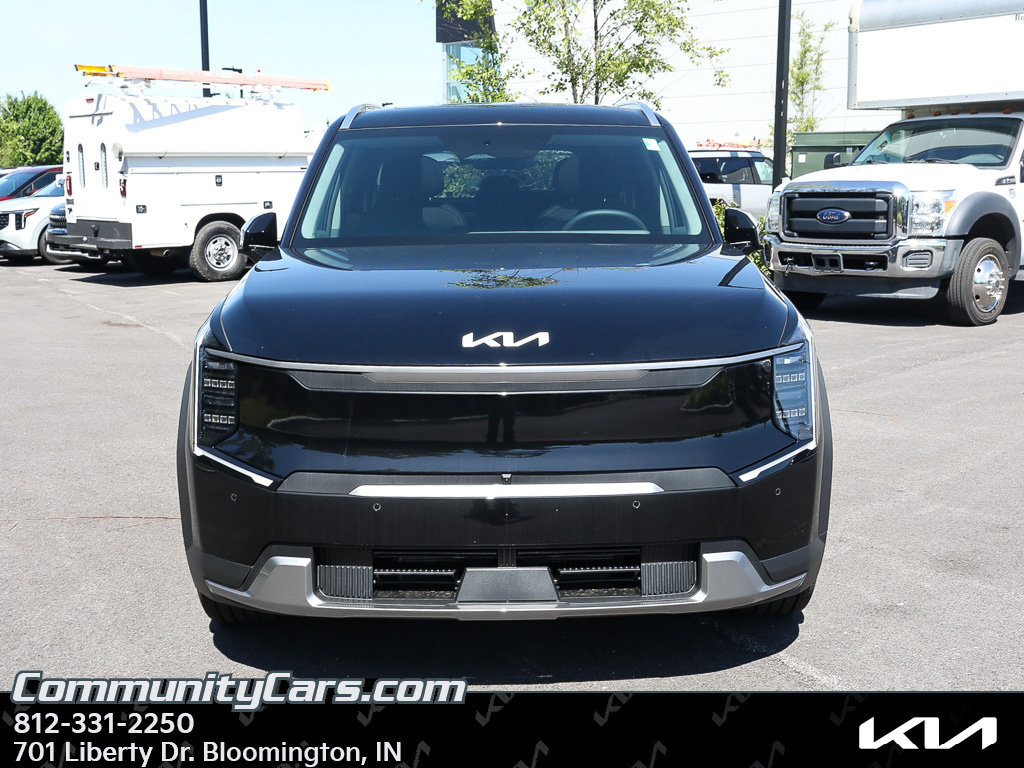 New 2026 Kia EV9 Wind AWD/4WD image 10