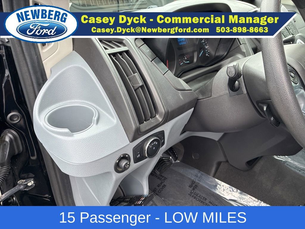 Used 2016 Ford Transit 350 XLT RWD image 18