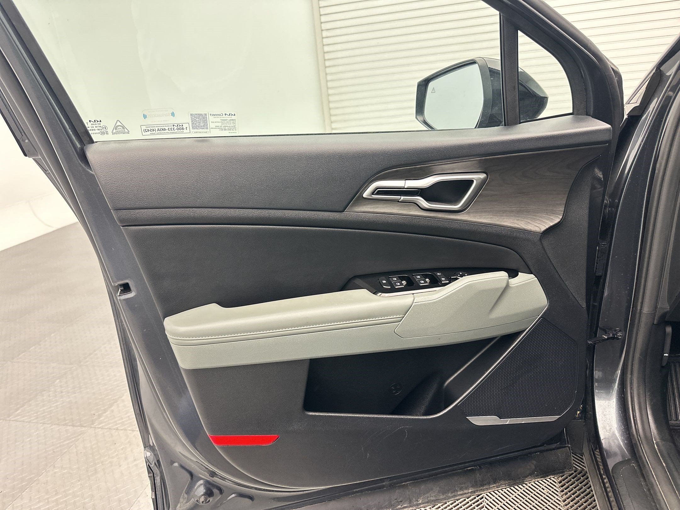 Used 2024 Kia Sportage X-Line w/ X-Line Premium Package AWD/4WD image 19