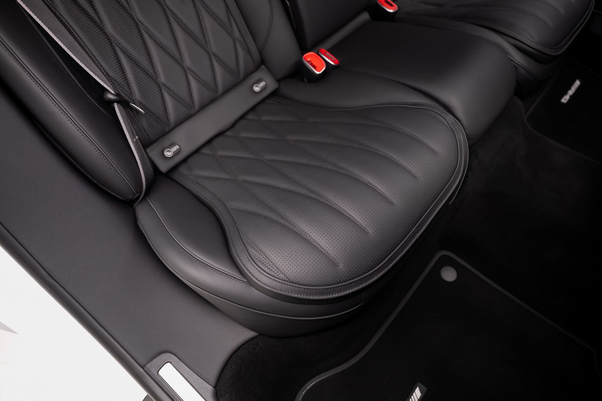 Used 2025 Mercedes-Benz S 63 AMG S image 69