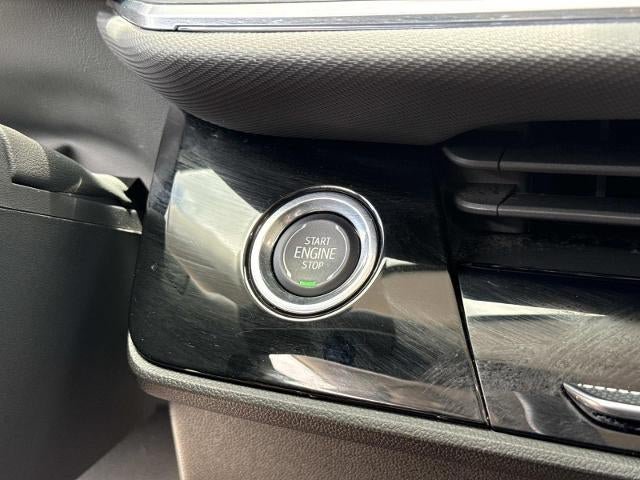 Used 2025 Buick Envision Preferred AWD/4WD image 22