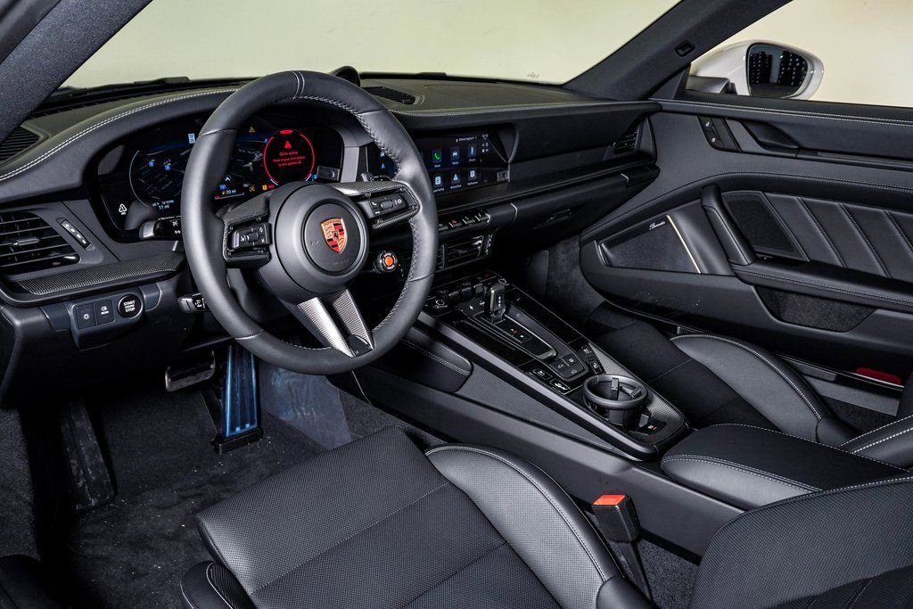 New 2026 Porsche 911 Carrera 4S image 4