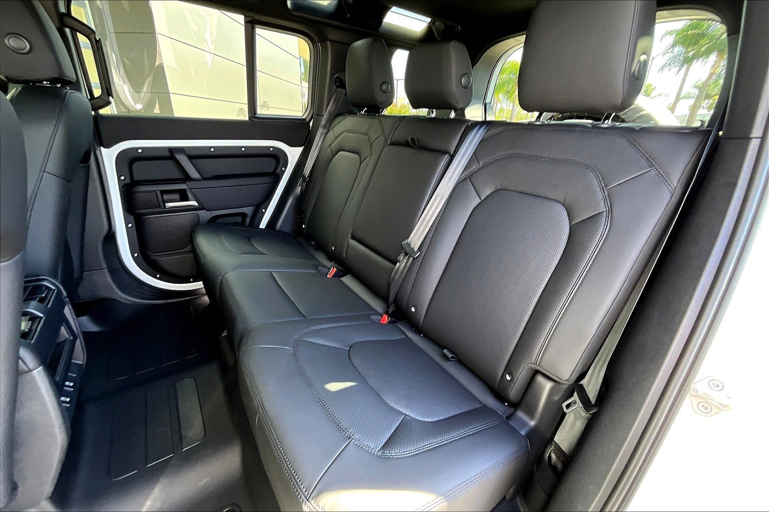 New 2026 Land Rover Defender 110 S image 10