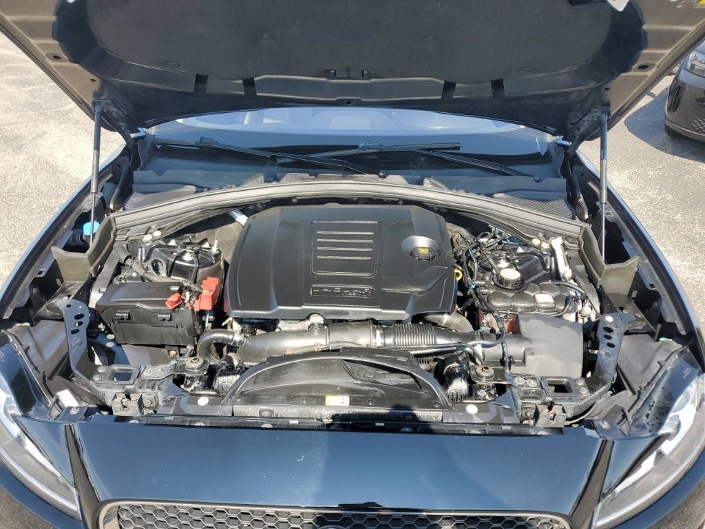 Used 2019 Jaguar F-PACE Premium AWD/4WD image 13