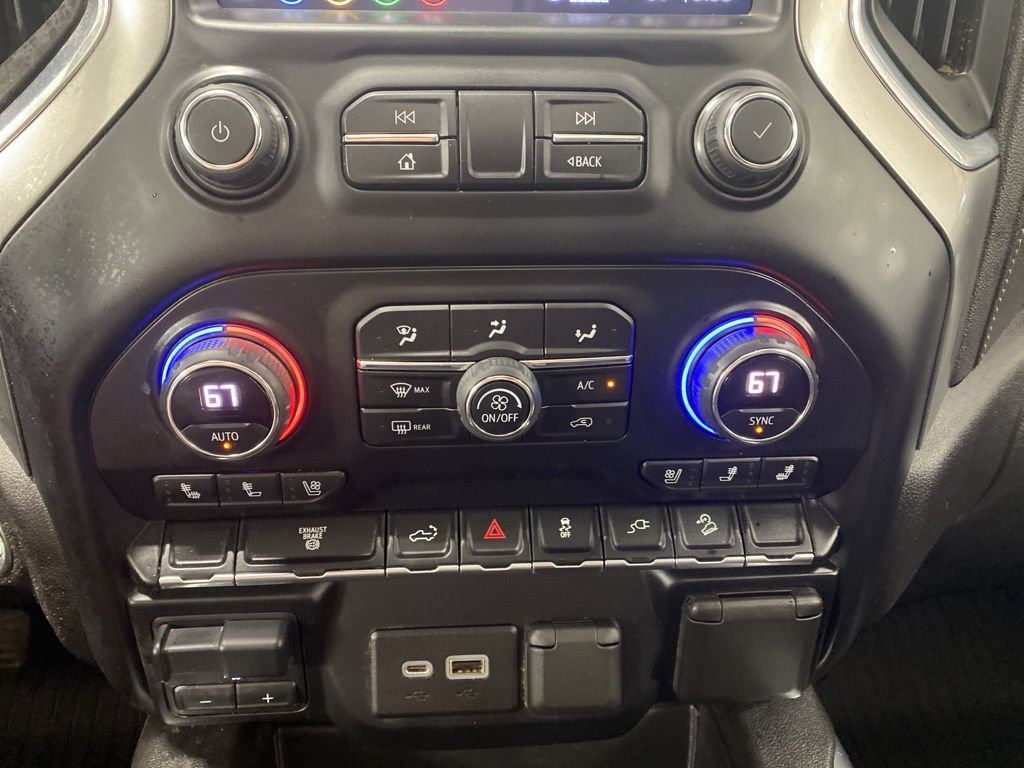 Used 2021 Chevrolet Silverado 3500 LTZ AWD/4WD image 41