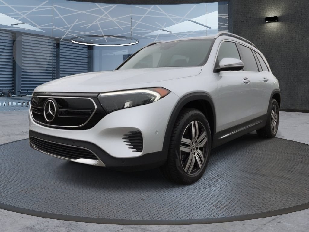 New 2023 Mercedes-Benz EQB 300 4MATIC image 2