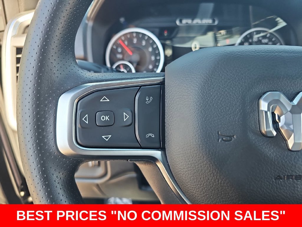 New 2026 RAM 1500 Express AWD/4WD image 16