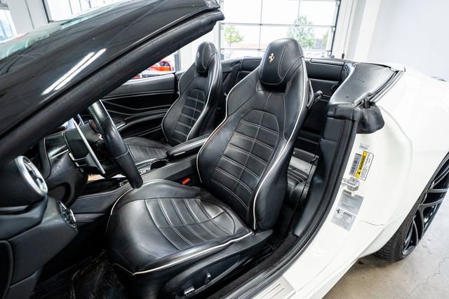 Used 2016 Ferrari California T image 62