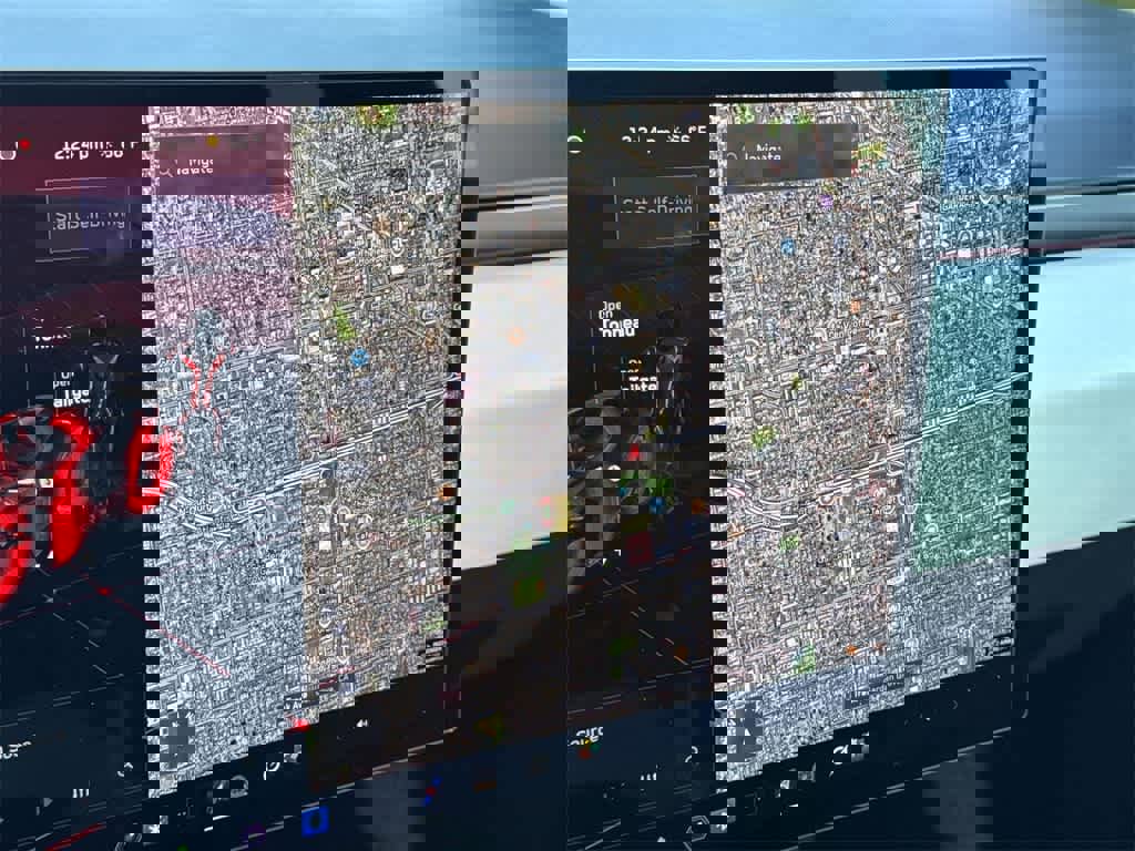 Used 2024 Tesla Cybertruck AWD Crew Cab image 15