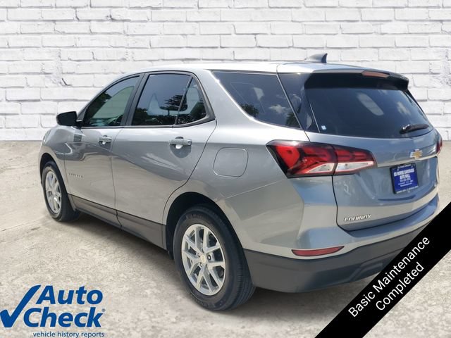 Used 2024 Chevrolet Equinox LS FWD image 2