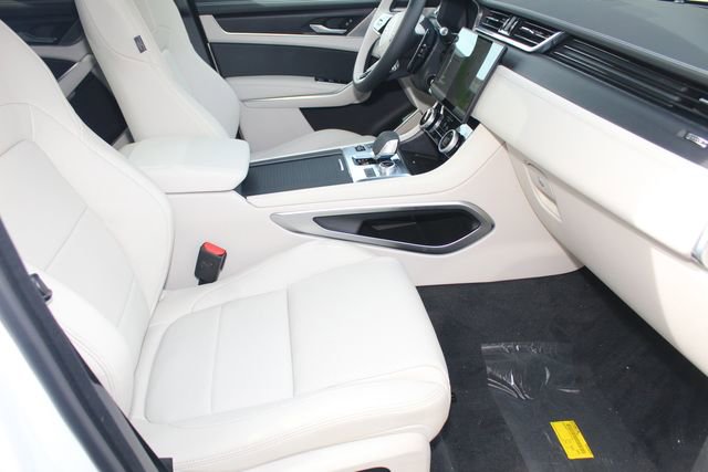 New 2026 Jaguar F-PACE R-Dynamic S image 3