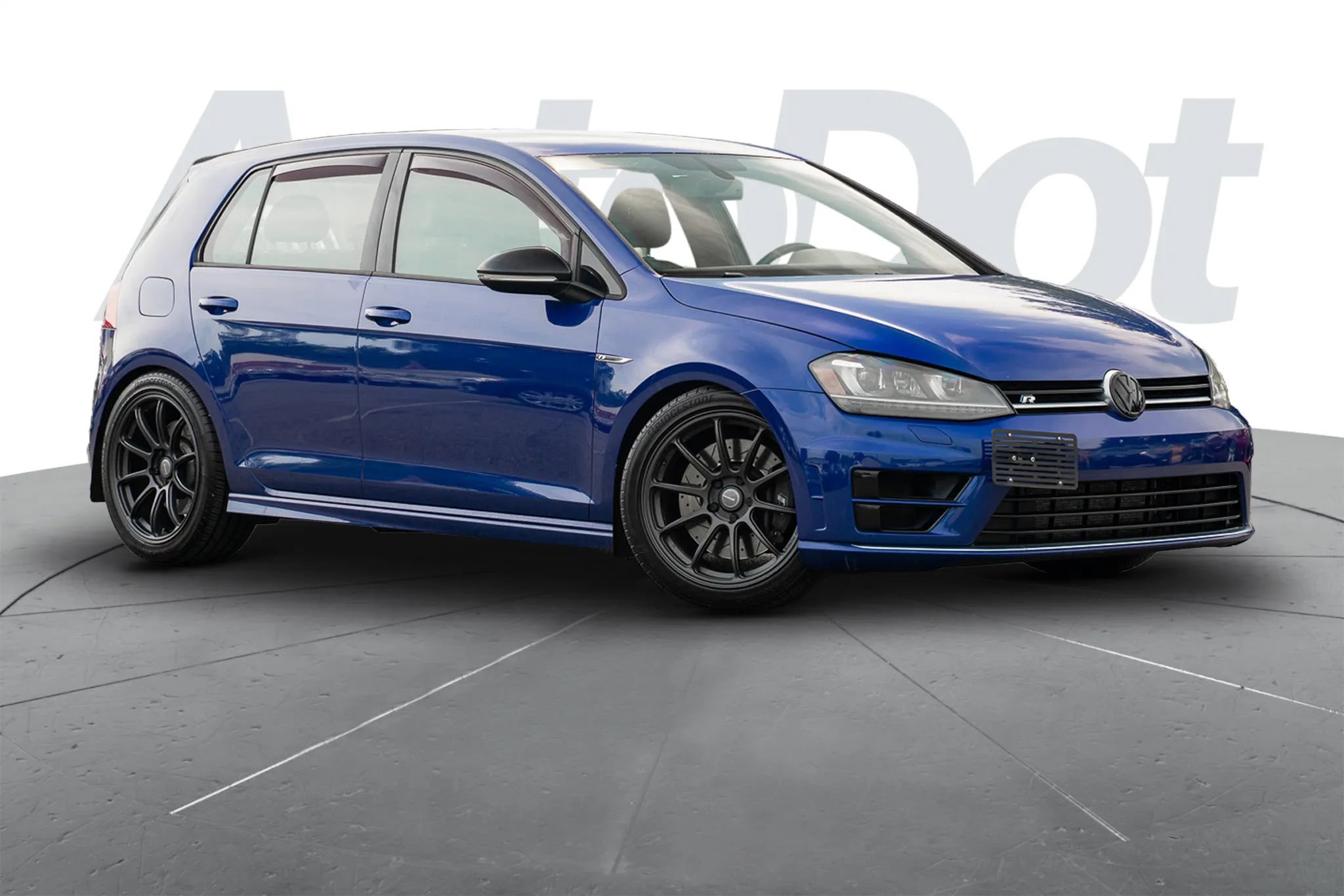 Used 2016 Volkswagen Golf R 4-Door AWD/4WD image 1