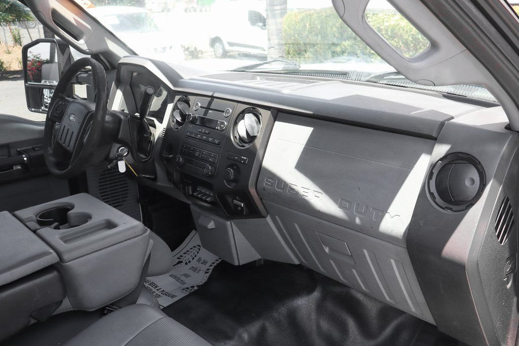 Used 2016 Ford F550 Luxury RWD image 27