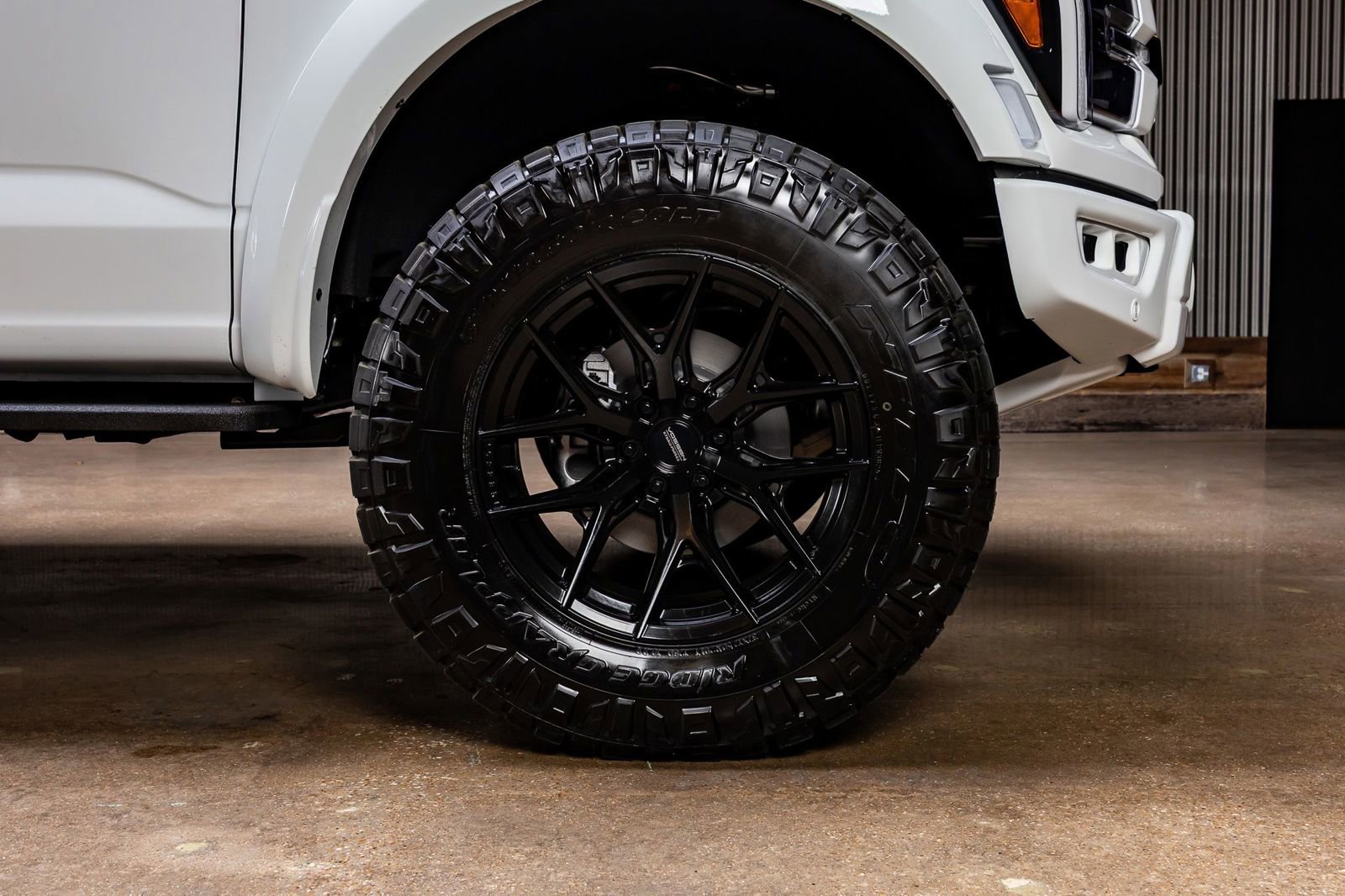Used 2026 Ford F150 Raptor AWD/4WD image 12