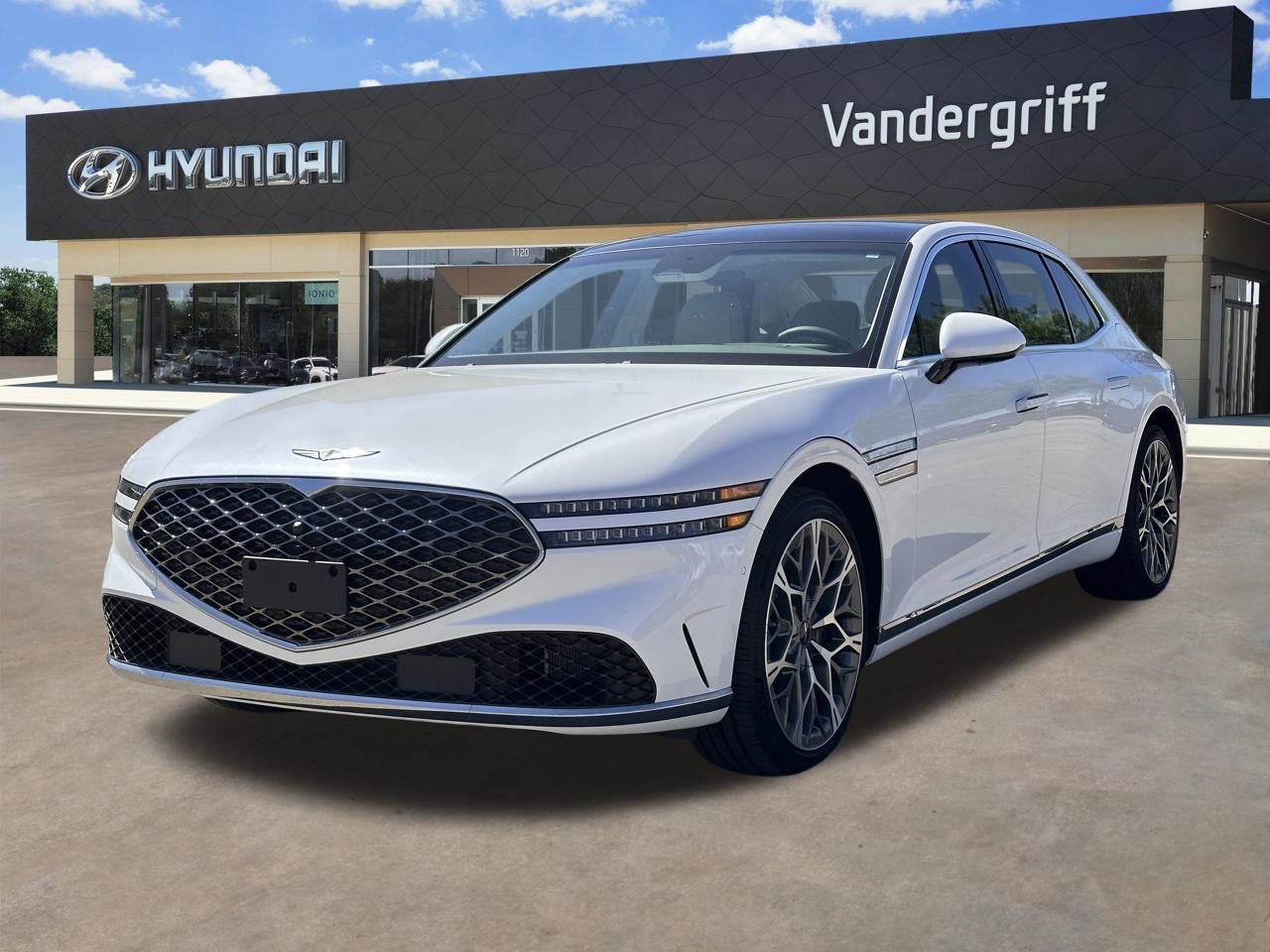 Used 2025 Genesis G90 3.5T image 4