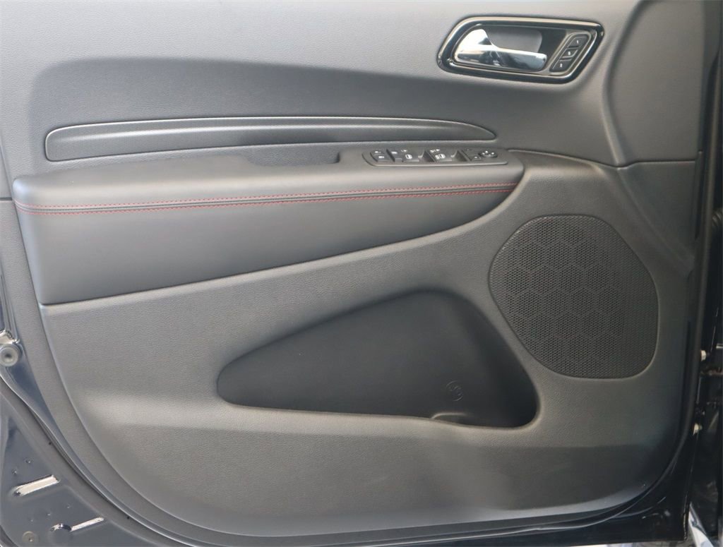 Used 2024 Dodge Durango GT image 17