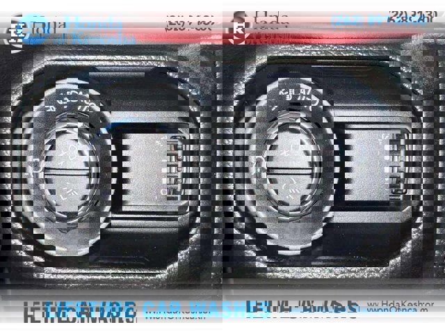 Used 2023 Jeep Gladiator Rubicon w/ Cold Weather Group image 16