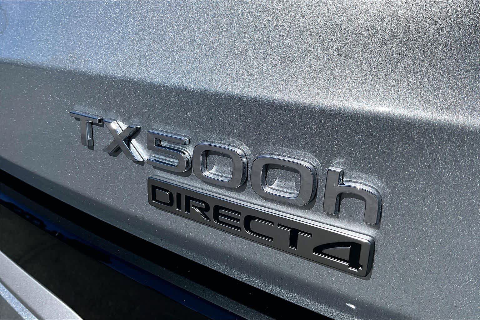New 2026 Lexus TX 500h AWD w/ Technology Package image 8